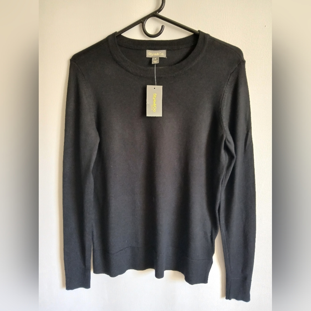 Women's Style & Co. Black Crewneck Sweater Rayon & Nylon Knit SzSm NWT